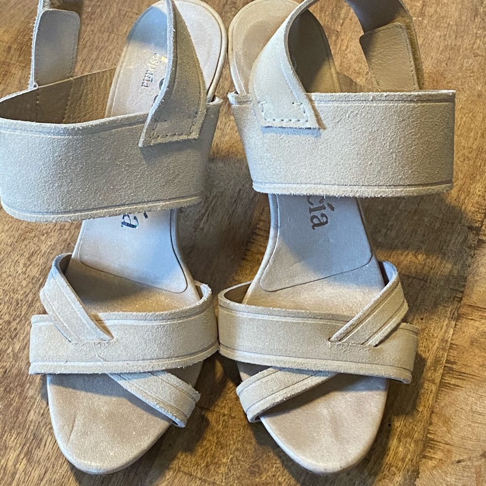 Pedro Garcia Heels